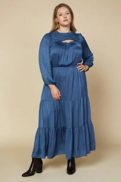 Plus Size - Tiered Cutout Maxi Dress