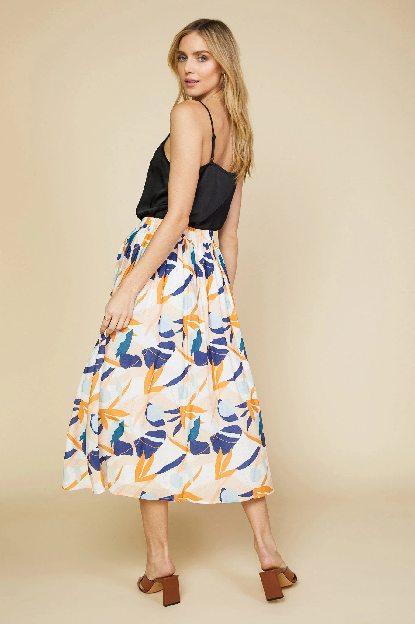 Abstract Botanical Midi Skirt - Image 3