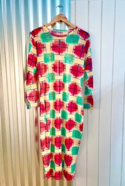 SAMPLE - 1X Jumbo Plaid Mesh Long Sleeve Dress