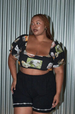 Wench Crop Top Linen Lizard Black